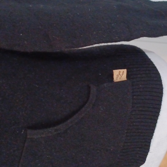 💙🌺Black Women's Cardigan - Picture 4 of 9